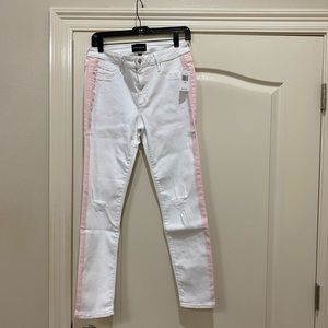 White crop distressed jeans